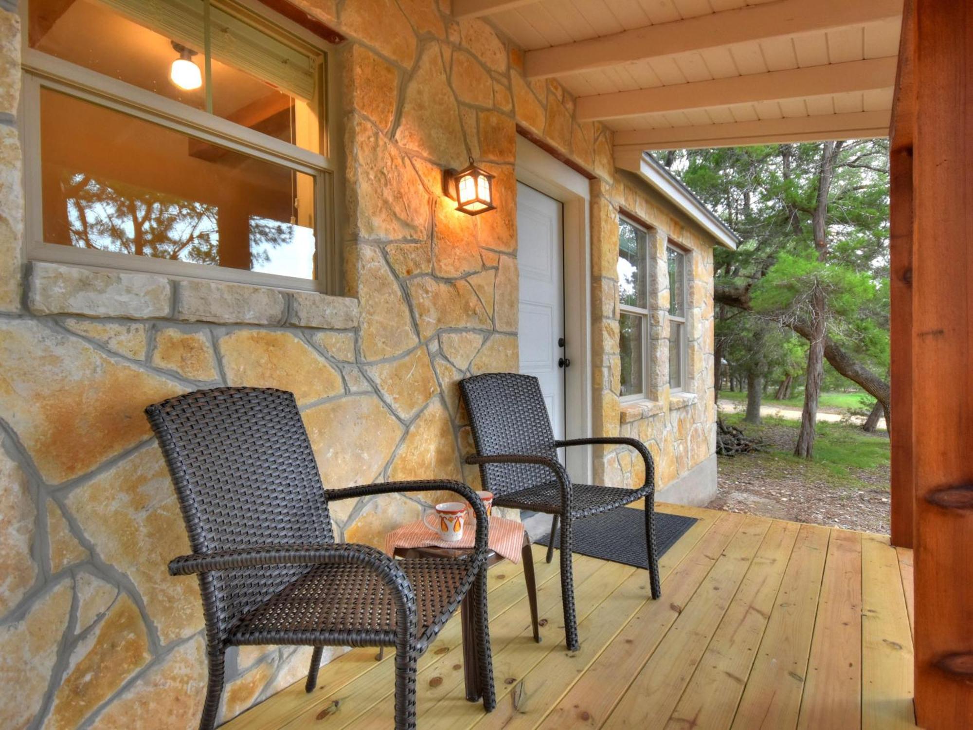 Cabins At Flite Acres - Morning Dove Wimberley Eksteriør billede